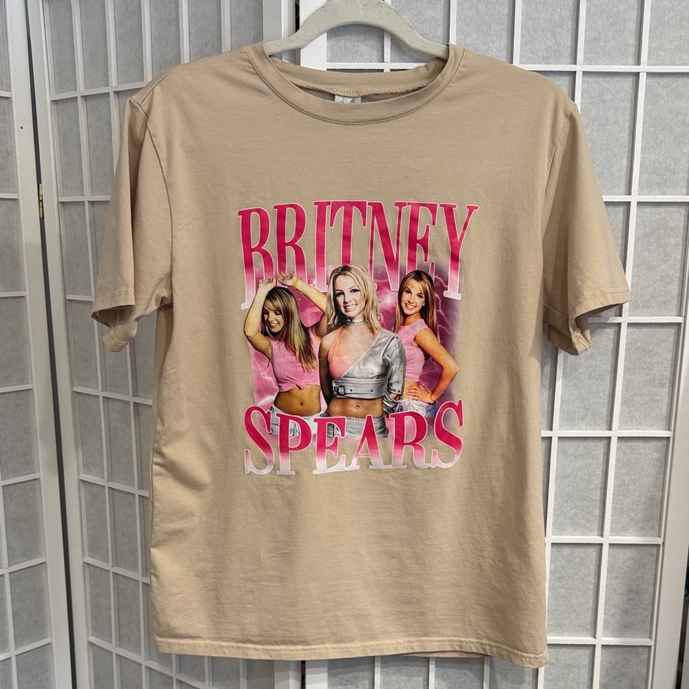 Britney Spears Graphic Beige T-Shirt Size Small